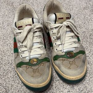 Gucci Beige and Green Logo Sneakers